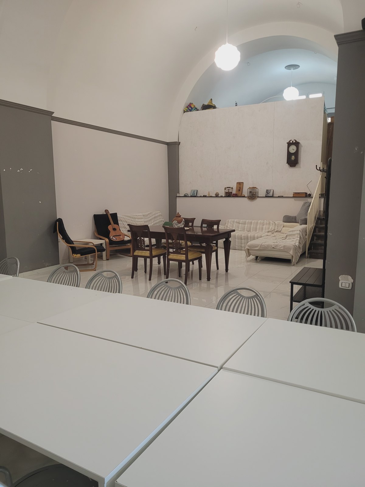 Salone di Villa Vesuviana e zona conversazione